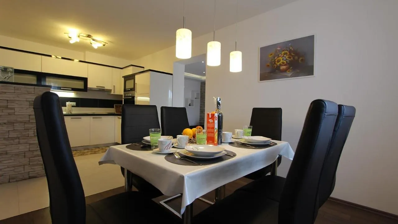 Casa de hóspedes Apartments Janes Sveti Anton